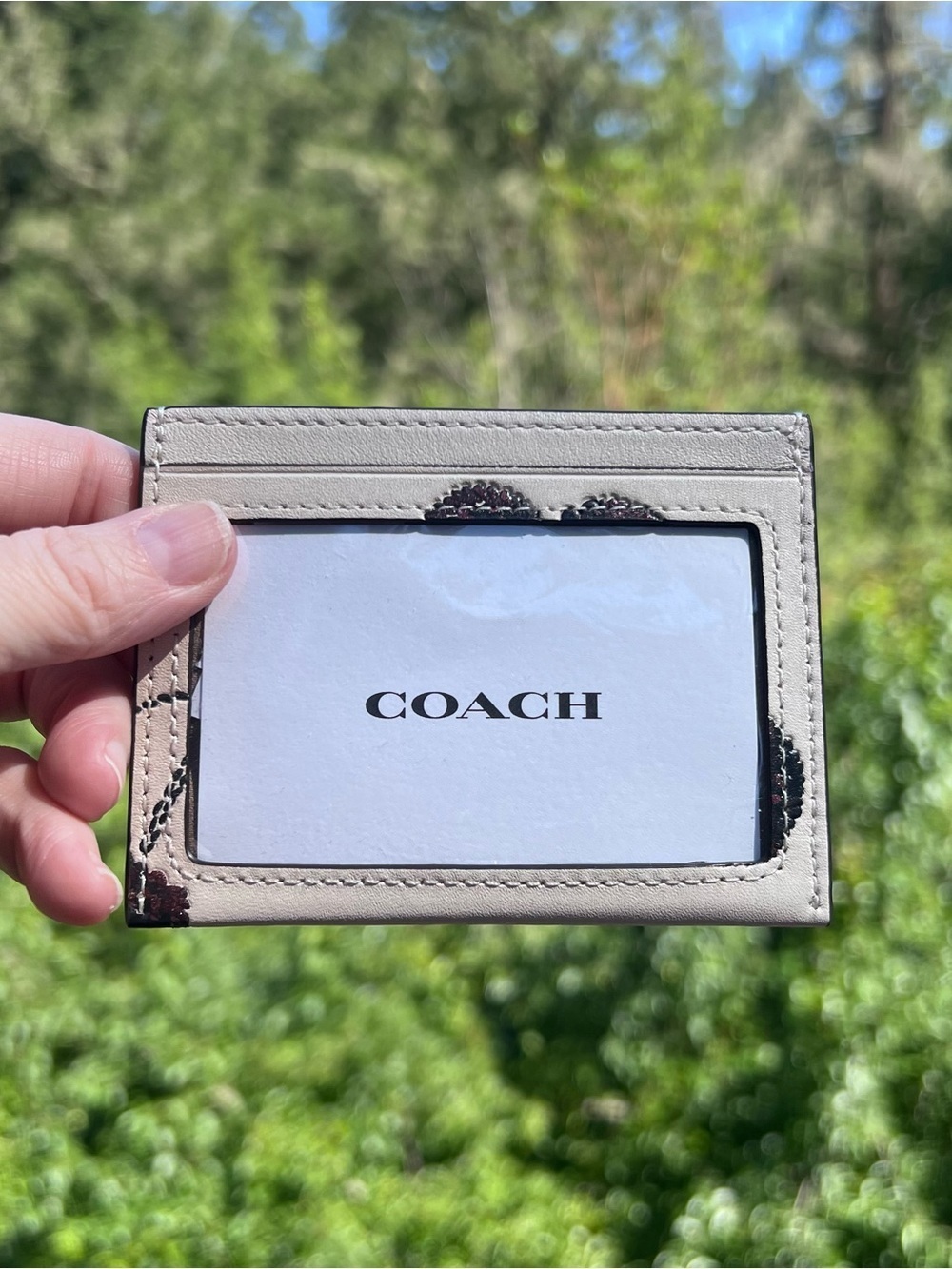 COACH Slim Id Card Case With Sequin Cherry Print CDG88 NWT AUTHENTIC - Picture 2 of 9